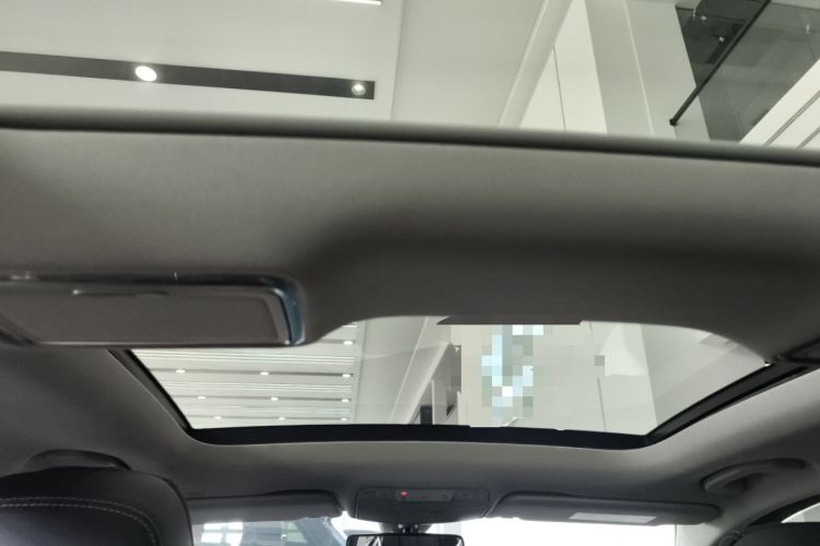 Used Mercedes-Benz C-Class 2020 Restyled C 260 L Sport Edition Headliner
