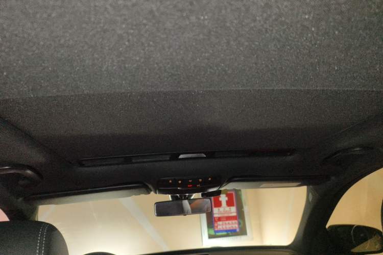 Used Mercedes-Benz C-Class 2020 Restyled C 260 Sport Edition Headliner