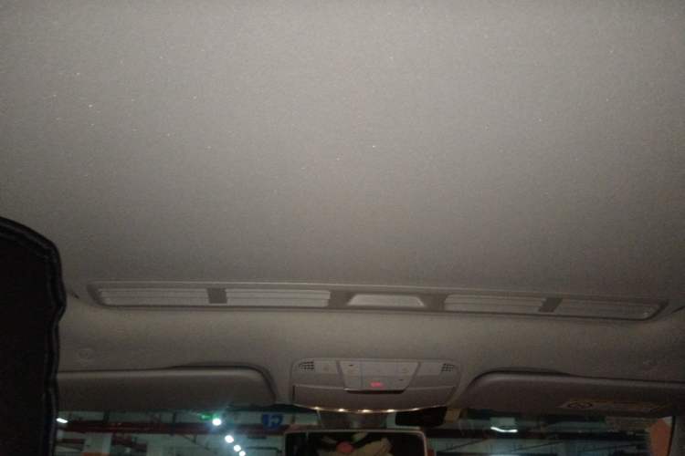 Used Mercedes-Benz C-Class 2020 Restyled C 200 L Dynamic Sports Edition Headliner