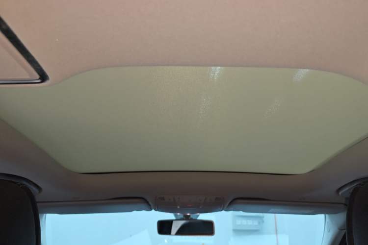 Used Mercedes-Benz C-Class 2020 C 260 L Sport Edition Headliner