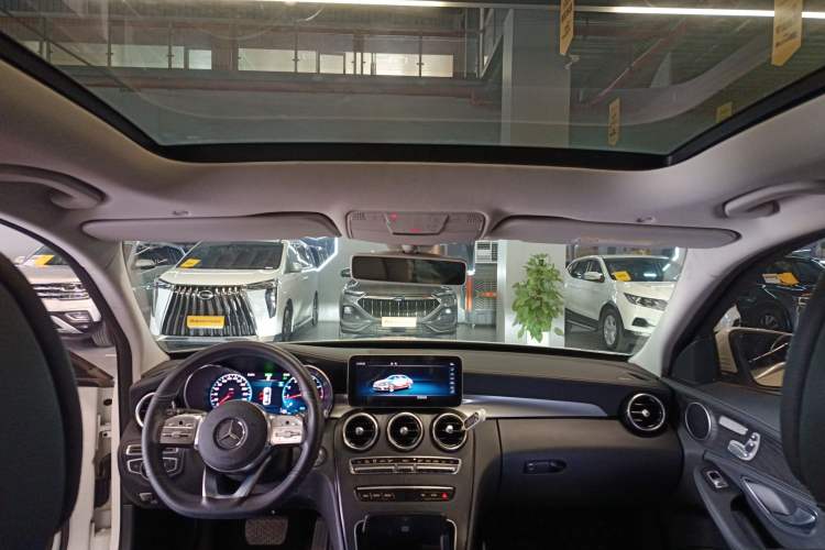 Used Mercedes-Benz C-Class 2020 C 260 L Sport Edition Headliner