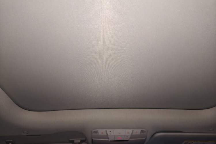 Used Mercedes-Benz C-Class 2020 Restyled C 260 L Sport Edition Headliner
