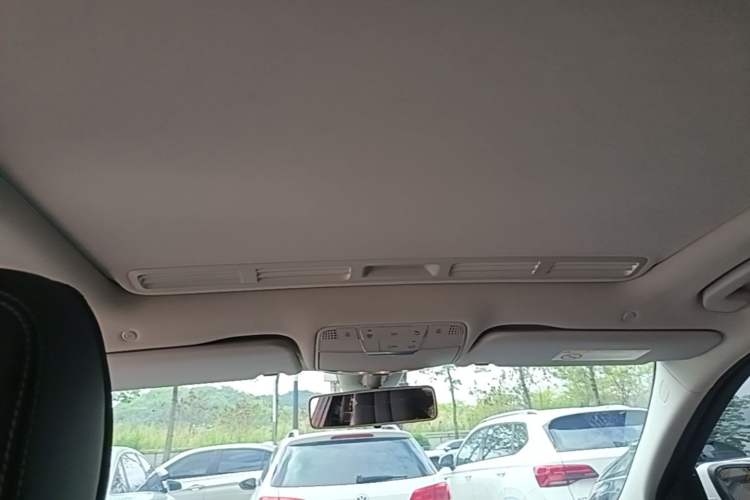 Used Mercedes-Benz C-Class 2020 Restyled C 200 L Fashion Edition Sport Version Headliner