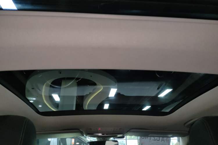 Used Mercedes-Benz C-Class 2020 C 260 Estate Headliner