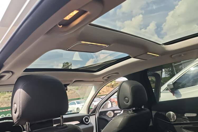 Used Mercedes-Benz C-Class 2020 C 260 L Sport Edition Headliner