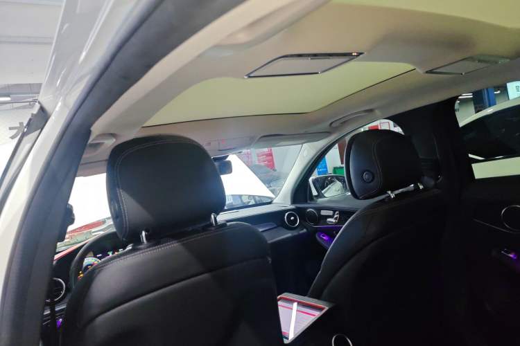 Used Mercedes-Benz C-Class 2020 Restyled C 260 L Sport Edition Headliner