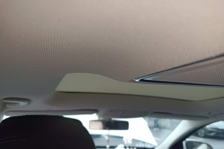 Used Mercedes-Benz C-Class 2020 Restyled C 260 L Sport Edition Headliner