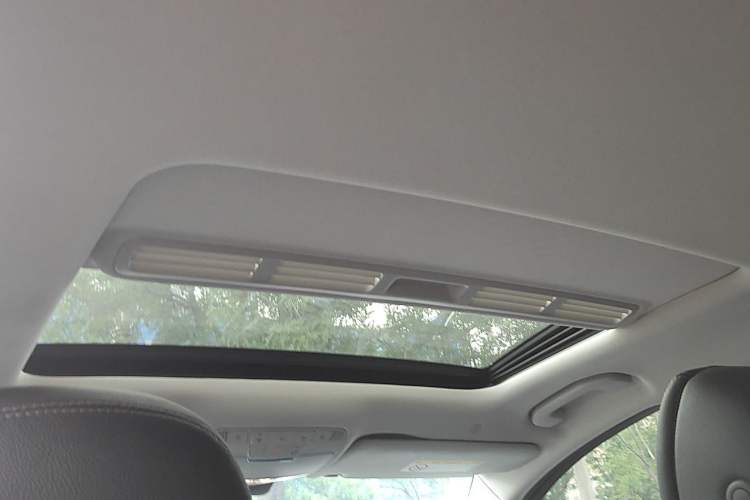 Used Mercedes-Benz C-Class 2020 Updated C 200 L Fashion Edition Headliner