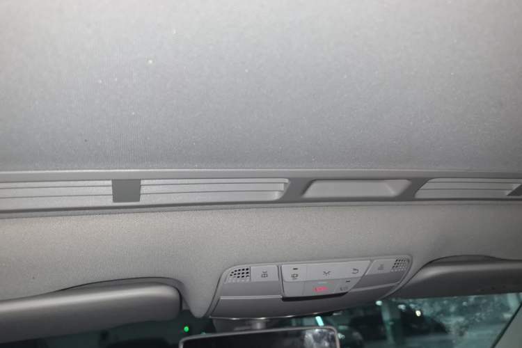 Used Mercedes-Benz C-Class 2020 C 200 L Fashion Edition Sport Version Headliner