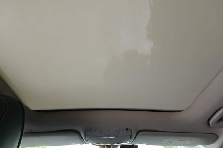 Used Mercedes-Benz C-Class 2020 Restyled C 260 L Sport Edition Headliner