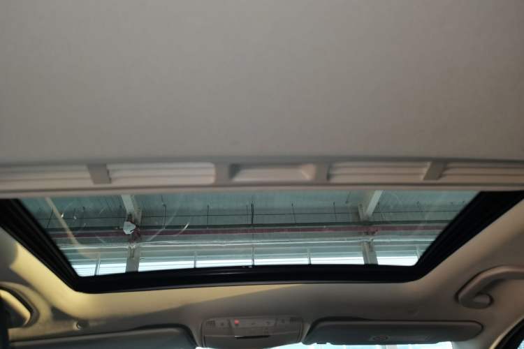 Used Mercedes-Benz C-Class 2020 Restyled C 200 L Fashion Edition Sport Version Headliner