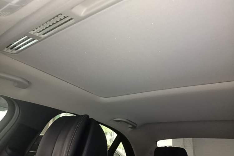 Used Mercedes-Benz C-Class 2020 Restyled C 200 L Fashion Edition Sport Version Headliner