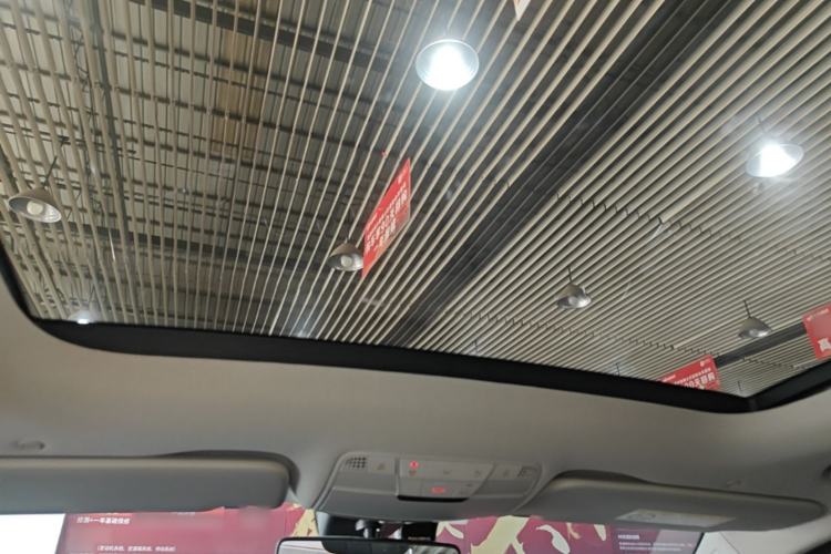 Used Mercedes-Benz C-Class 2020 Restyled C 260 L Sport Edition Headliner