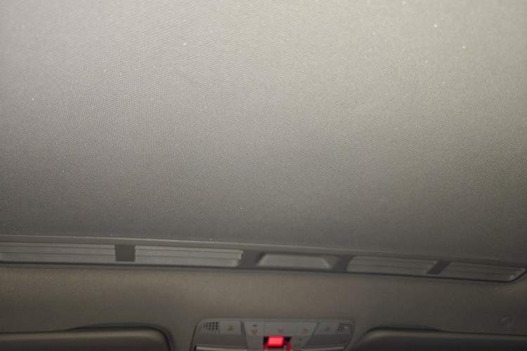 Used Mercedes-Benz C-Class 2020 Updated C 200 L Fashion Edition Headliner