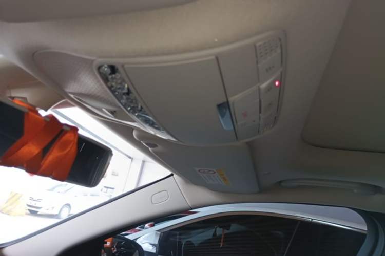 Used Mercedes-Benz C-Class 2020 Restyled C 260 L Sport Edition Headliner