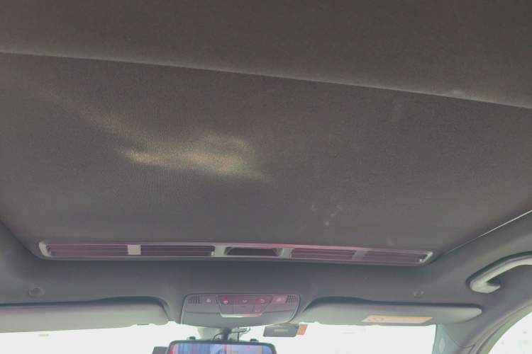 Used Mercedes-Benz C-Class 2020 C 260 Sport Edition Headliner