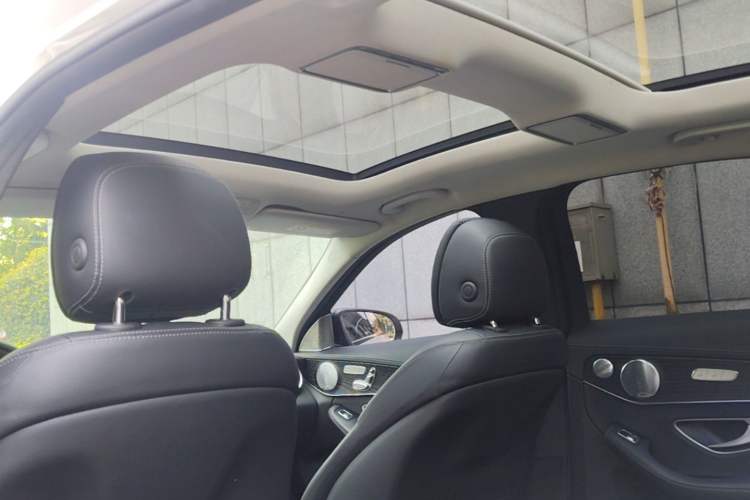 Used Mercedes-Benz C-Class 2020 Restyled C 260 L Sport Edition Headliner