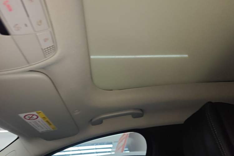 Used Mercedes-Benz C-Class 2020 Restyled C 260 L Sport Edition Headliner