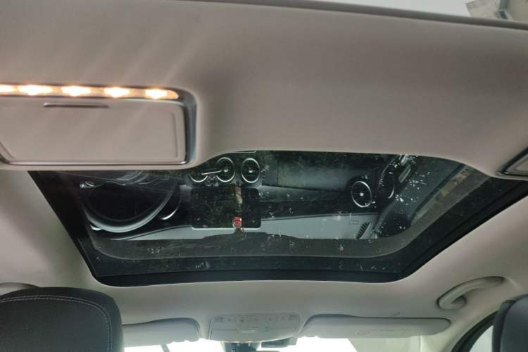 Used Mercedes-Benz C-Class 2020 Restyled C 260 L Sport Edition Headliner