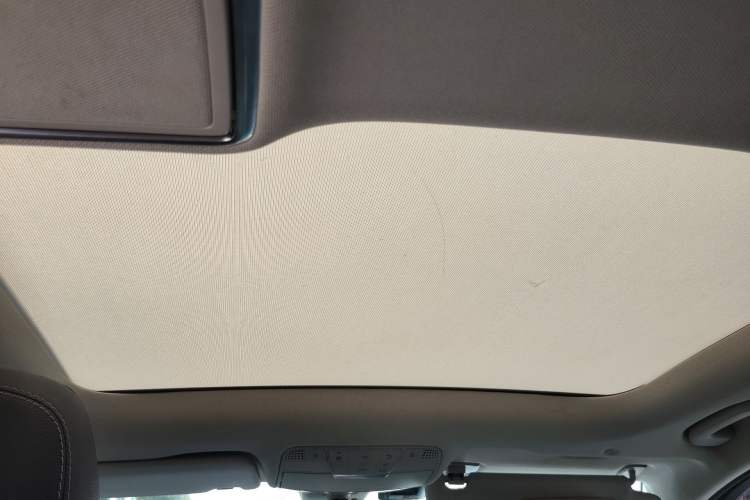 Used Mercedes-Benz C-Class 2020 C 260 L Sport Edition Headliner