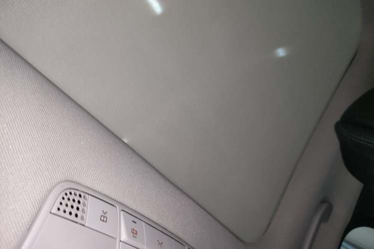 Used Mercedes-Benz C-Class 2020 C 260 L Sport Edition Headliner