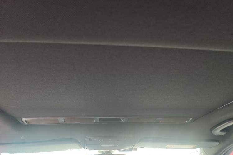 Used Mercedes-Benz C-Class 2020 Restyled C 260 Sport Edition Headliner