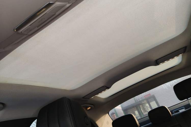 Used Mercedes-Benz C-Class 2020 C 260 L Sport Edition Headliner