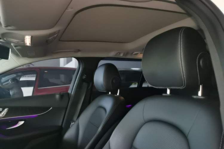 Used Mercedes-Benz C-Class 2020 Facelifted C 260 Estate Headliner