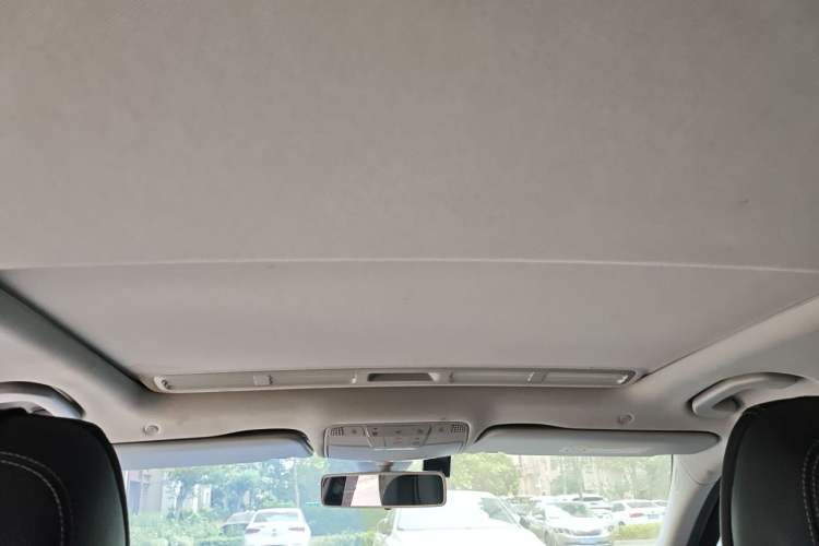 Used Mercedes-Benz C-Class 2020 Updated C 200 L Fashion Edition Headliner