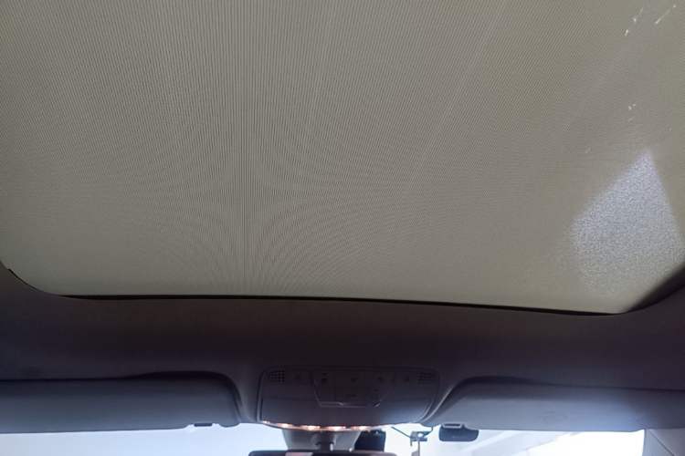 Used Mercedes-Benz C-Class 2020 Restyled C 260 L Sport Edition Headliner
