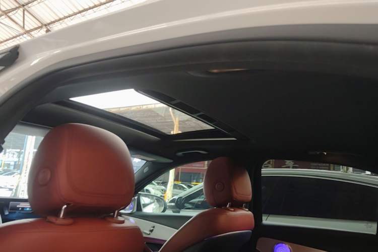 Used Mercedes-Benz C-Class 2020 C 260 Sport Edition Headliner
