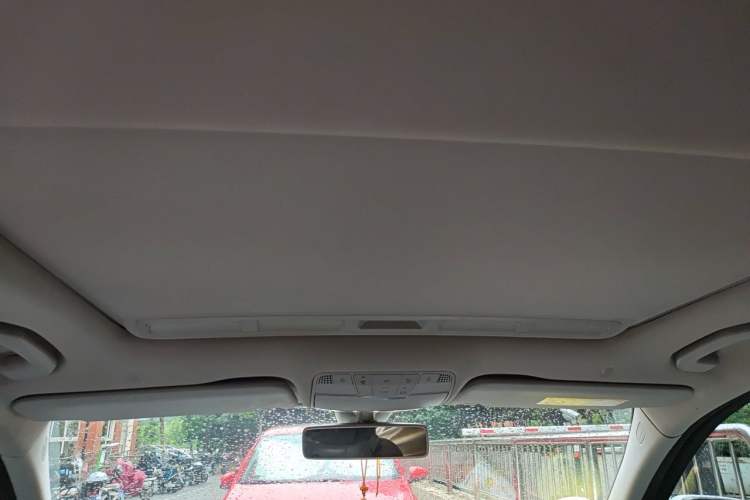 Used Mercedes-Benz C-Class 2020 Restyled C 200 L Fashion Edition Sport Version Headliner