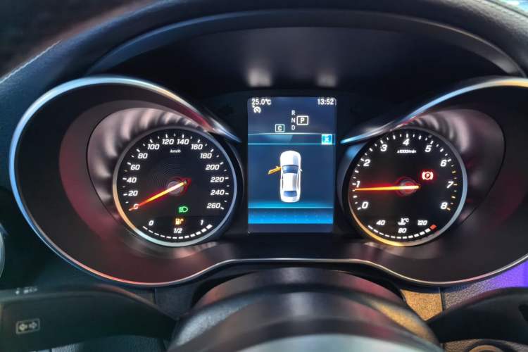 Used Mercedes-Benz C-Class 2020 C 200 L Dynamic Sport Edition Instrument Cluster