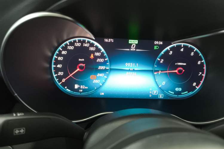 Used Mercedes-Benz C-Class 2020 Restyled C 260 L Sport Edition Instrument Cluster