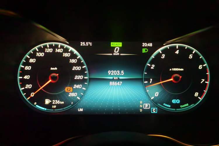 Used Mercedes-Benz C-Class 2020 Restyled C 260 L Sport Edition Instrument Cluster