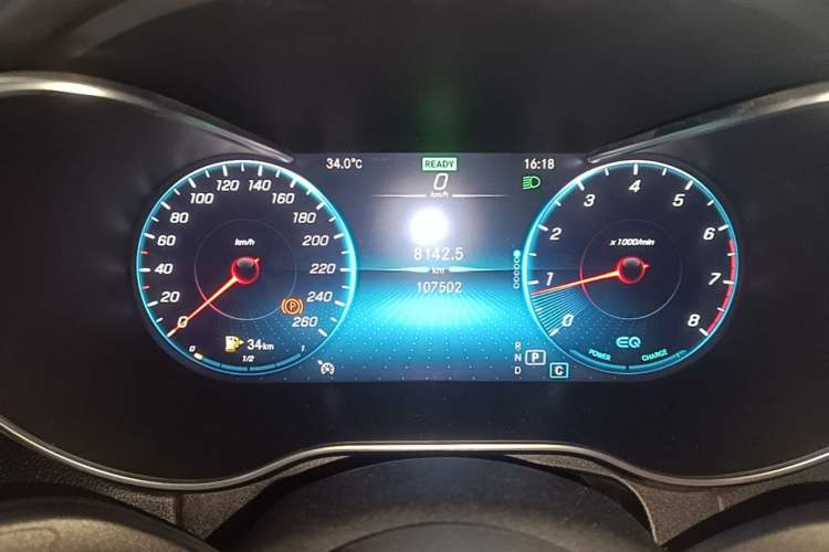 Used Mercedes-Benz C-Class 2020 Restyled C 260 Sport Edition Instrument Cluster