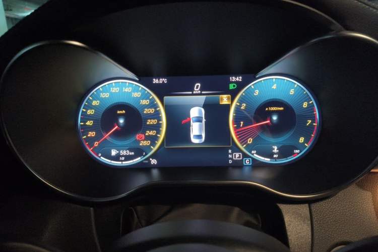 Used Mercedes-Benz C-Class 2020 C 200 L Fashion Edition Sport Version Instrument Cluster