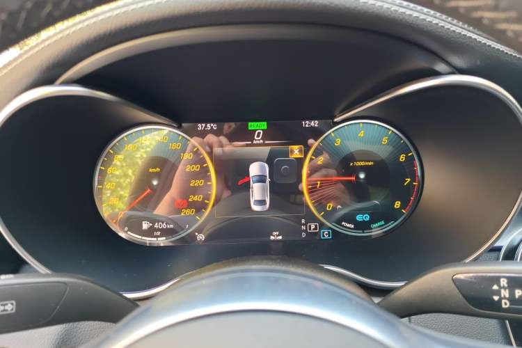 Used Mercedes-Benz C-Class 2020 Restyled C 260 L Sport Edition Instrument Cluster