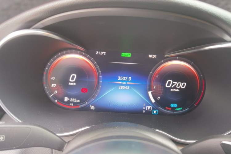 Used Mercedes-Benz C-Class 2020 Restyled C 260 Sport Edition Instrument Cluster