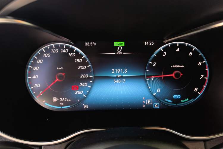 Used Mercedes-Benz C-Class 2020 Restyled C 260 L Sport Edition Instrument Cluster