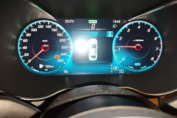Used Mercedes-Benz C-Class 2020 Restyled C 260 L Sport Edition Instrument Cluster