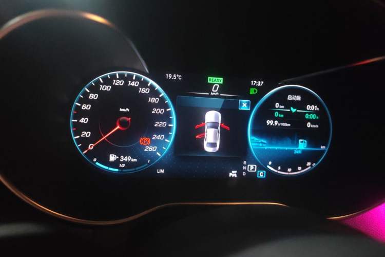 Used Mercedes-Benz C-Class 2020 Restyled C 260 L Sport Edition Instrument Cluster