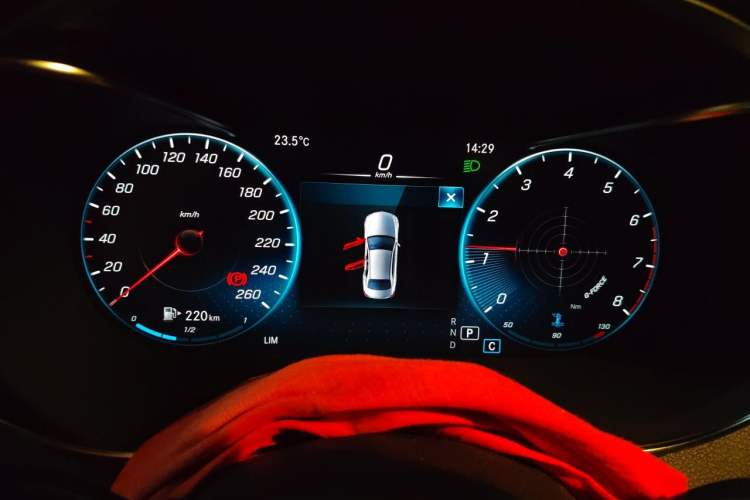 Used Mercedes-Benz C-Class 2020 C 200 L Fashion Edition Sport Version Instrument Cluster