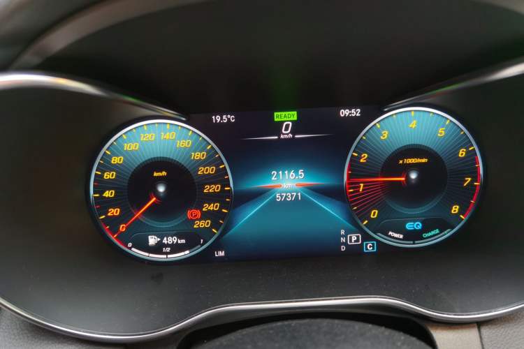 Used Mercedes-Benz C-Class 2020 C 260 L Sport Edition Instrument Cluster