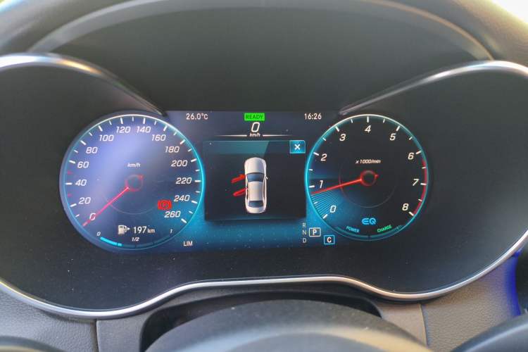 Used Mercedes-Benz C-Class 2020 Restyled C 260 Sport Edition Instrument Cluster