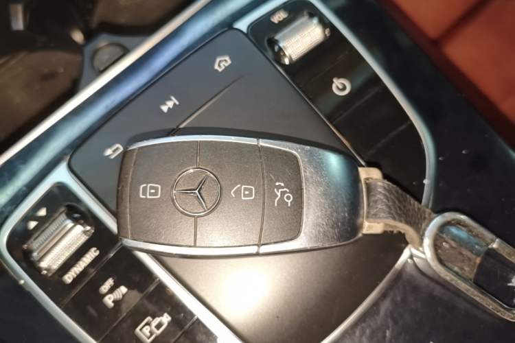 Used Mercedes-Benz C-Class 2020 C 260 Sport Edition Interior 1
