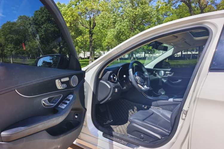 Used Mercedes-Benz C-Class 2020 Restyled C 260 L Sport Edition Interior 1