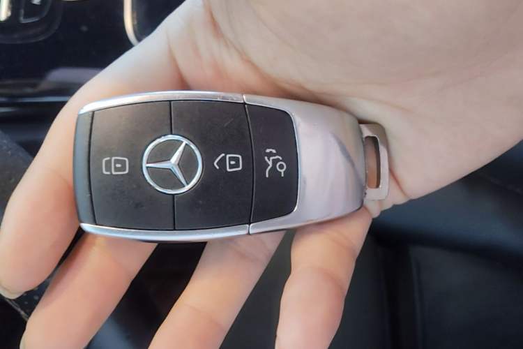Used Mercedes-Benz C-Class 2020 C 260 Sport Edition Interior 1