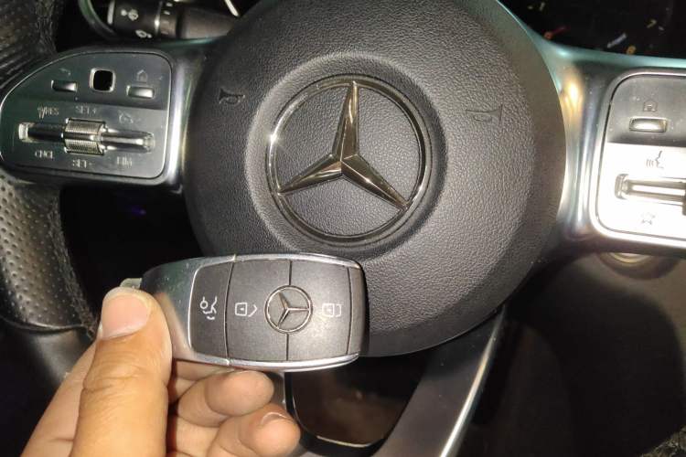 Used Mercedes-Benz C-Class 2020 C 260 Coupe Interior 1