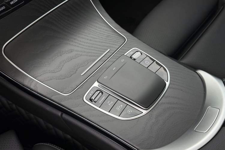 Used Mercedes-Benz C-Class 2020 Restyled C 260 L Sport Edition Interior 1